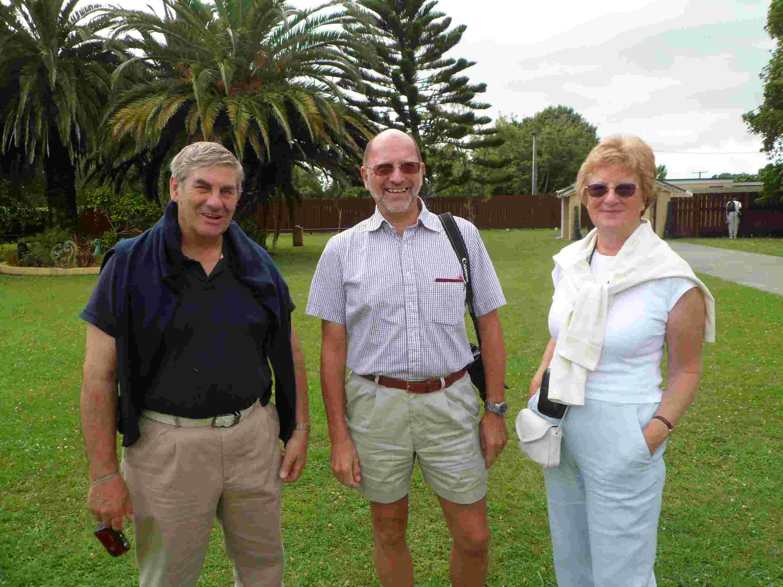 Michael Brooks and Professor & Mrs Drewry at the Paparoa Marae